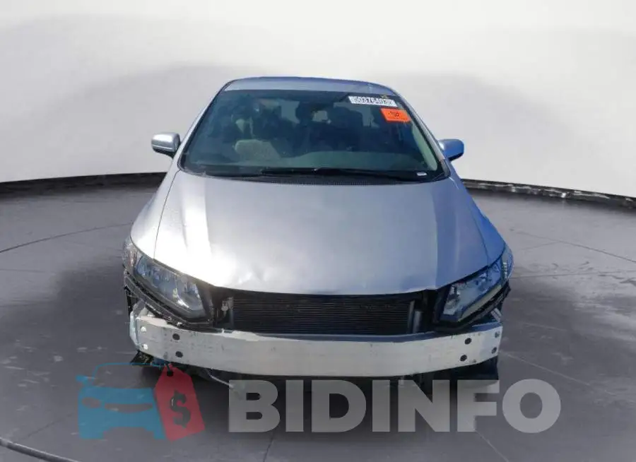 19XFB2F54EE010712 Photo# 5