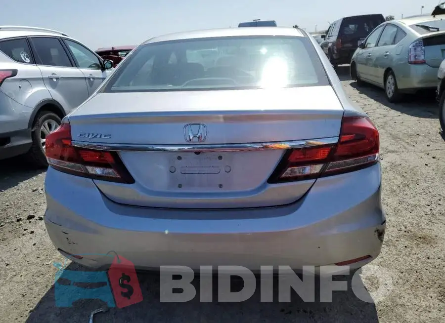 19XFB2F83FE209245 Photo# 6