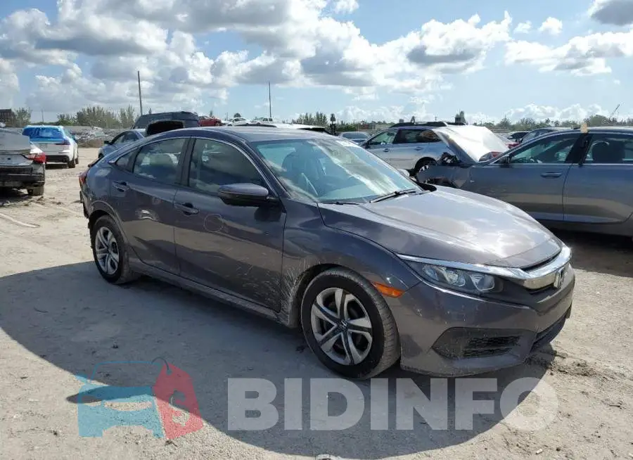 19XFC2F57HE052339 Photo# 4