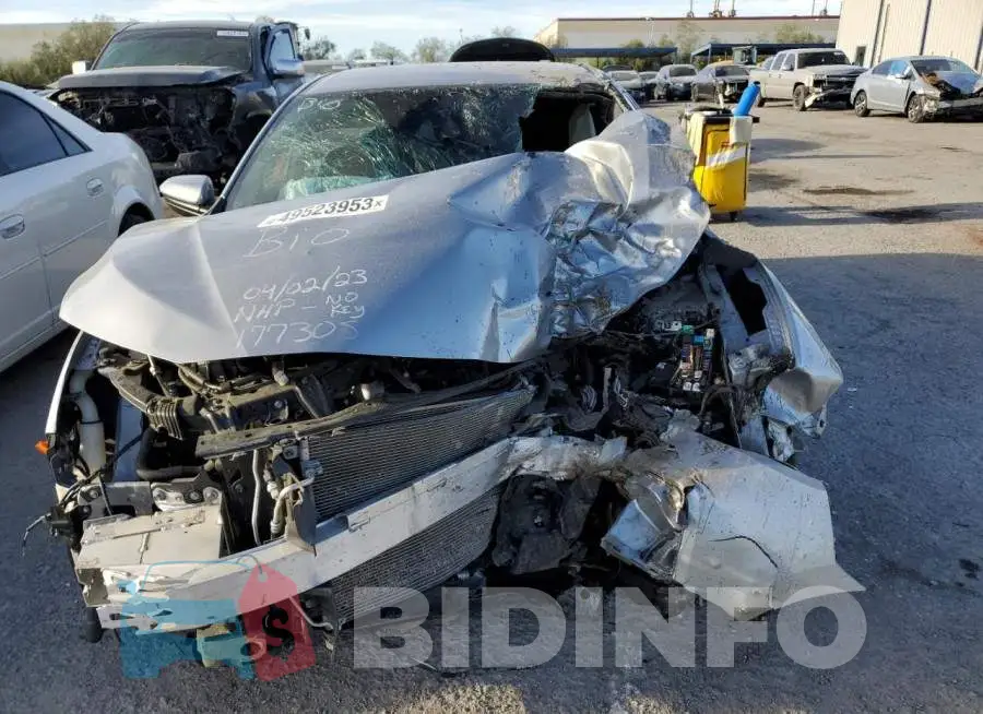 19XFC2F83LE203924 Photo# 5