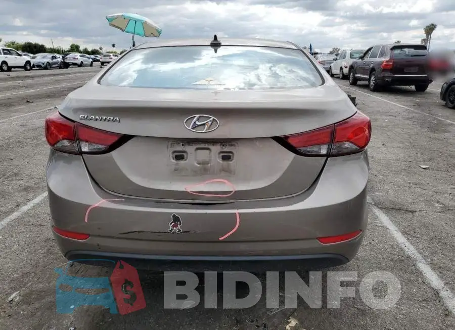 5NPDH4AE8GH692324 Photo# 6
