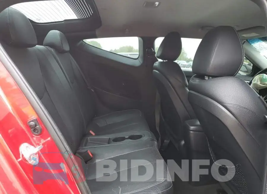 KMHTC6AE1FU235568 Photo# 10