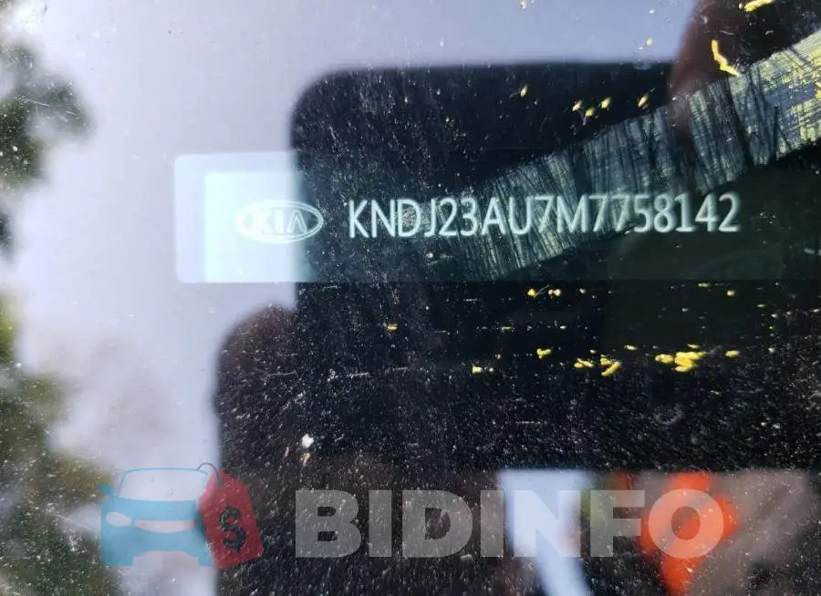 KNDJ23AU7M7758142 Photo# 12