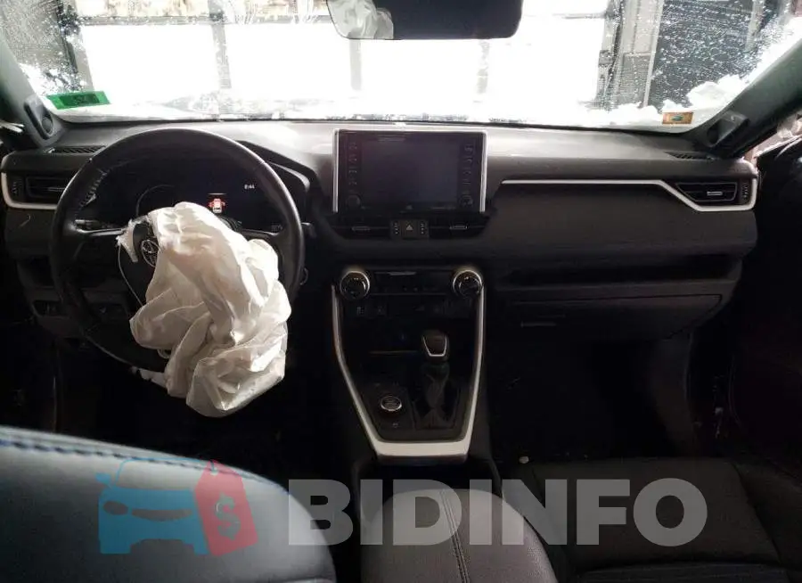 4T3E6RFV3MU024189 Photo# 8