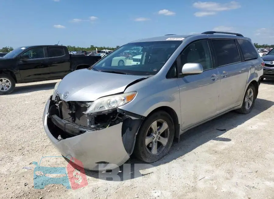 5TDKZ3DCXHS801242 Photo# 1