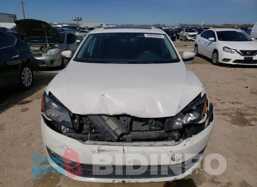1VWCS7A36FC056876 Photo# 5