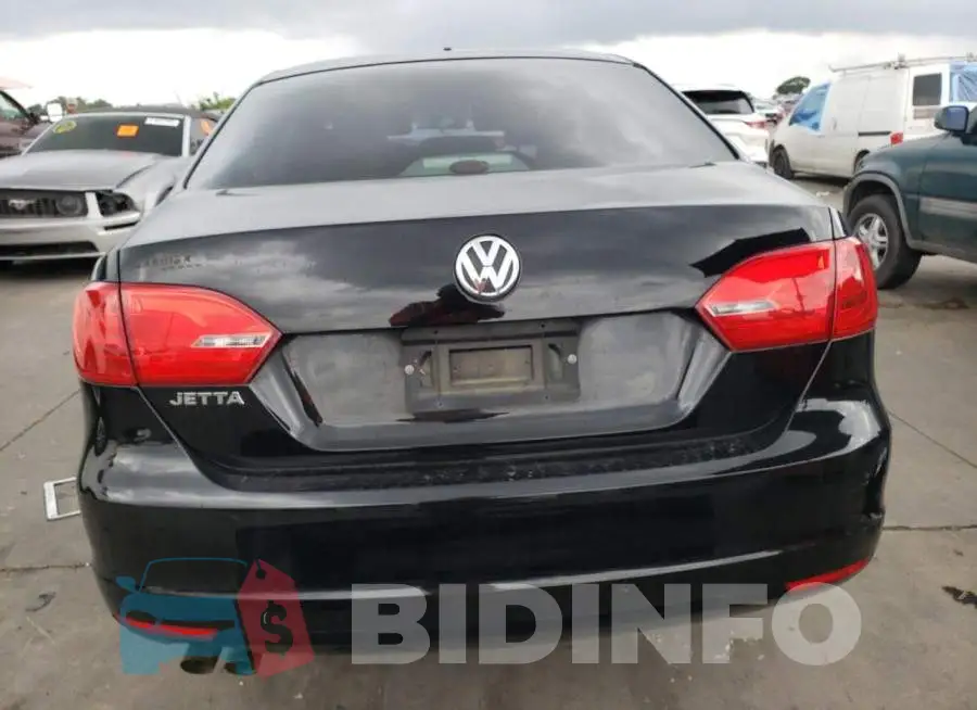 3VW2K7AJ6EM432824 Photo# 6