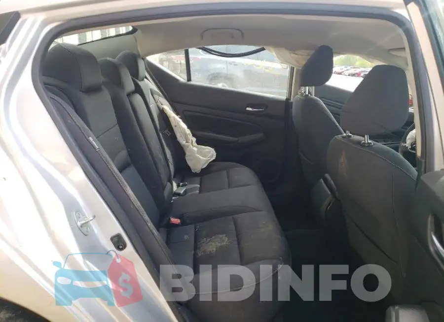 1N4BL4BV1LC143242 Photo# 6