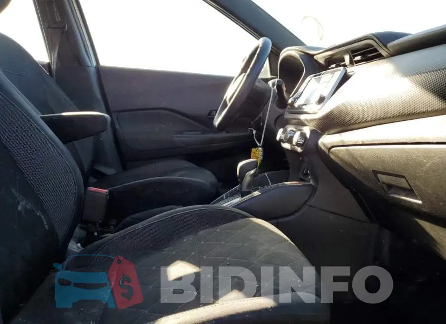 3N1CP5CU6JL522000 Photo# 6
