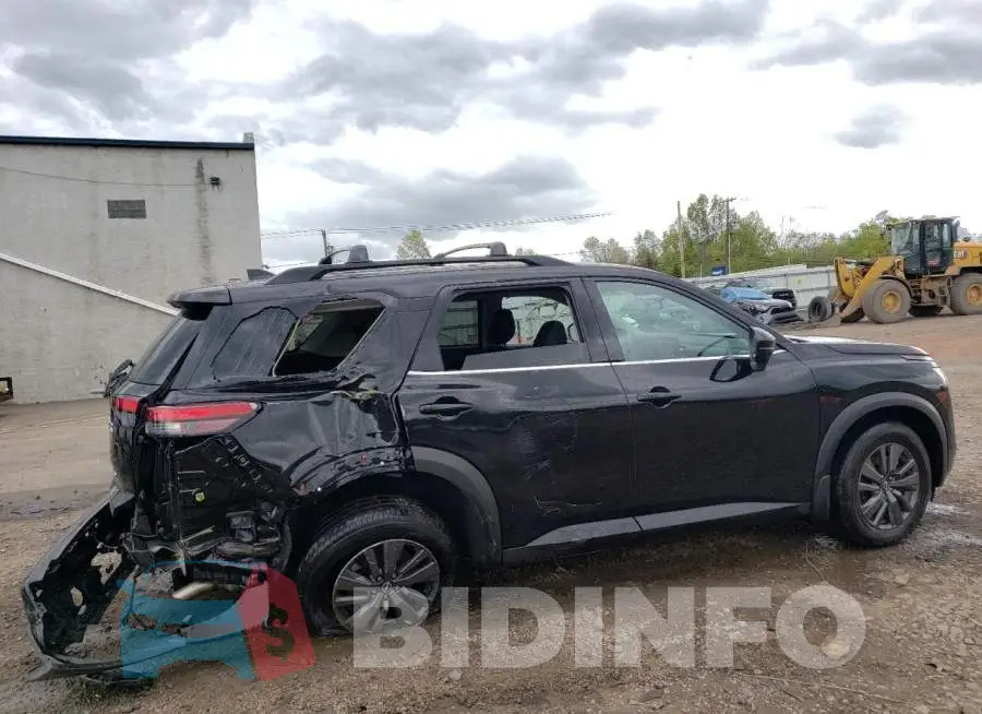 5N1DR3BD8NC222019 Photo# 3