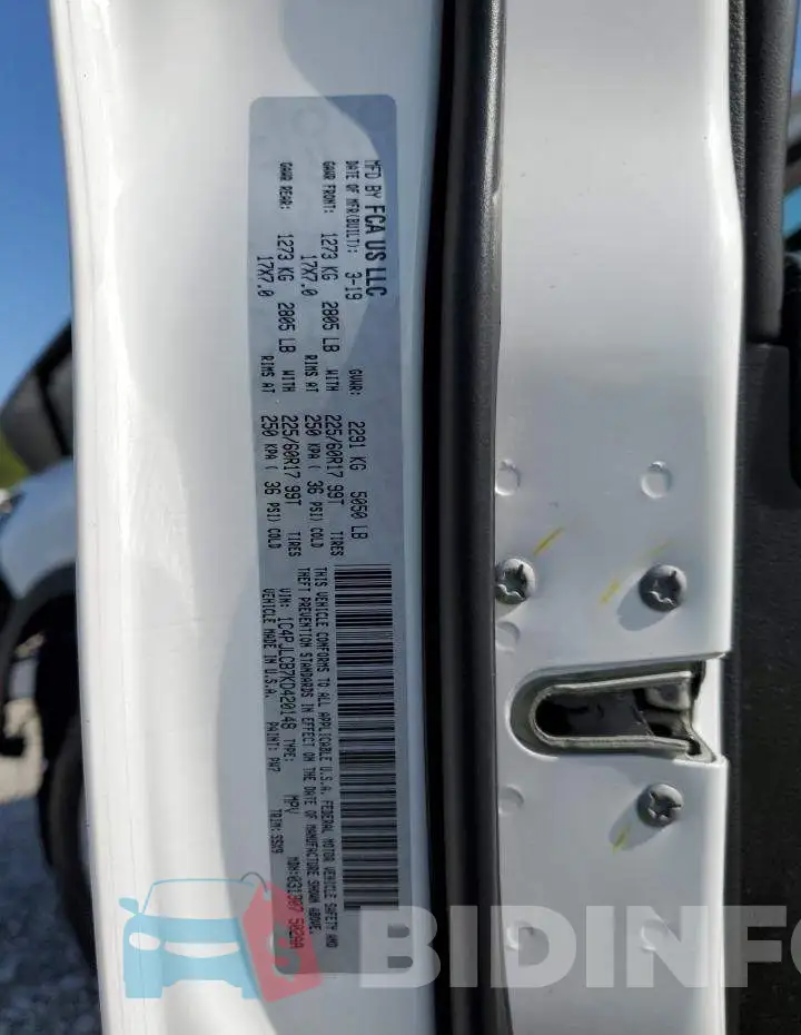 1C4PJLCB7KD420148 Photo# 14