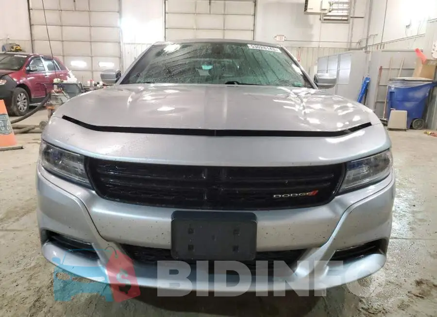 2C3CDXHG3FH717951 Photo# 5