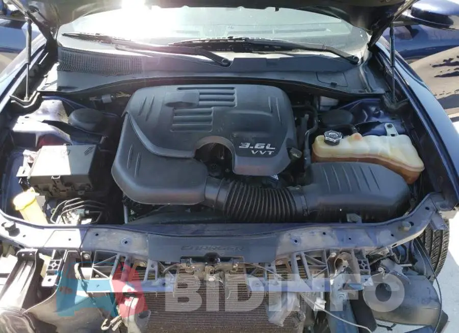 2C3CDXHG5FH794594 Photo# 11