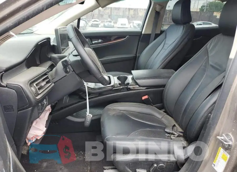 2LMPJ6J9XMBL07482 Photo# 7