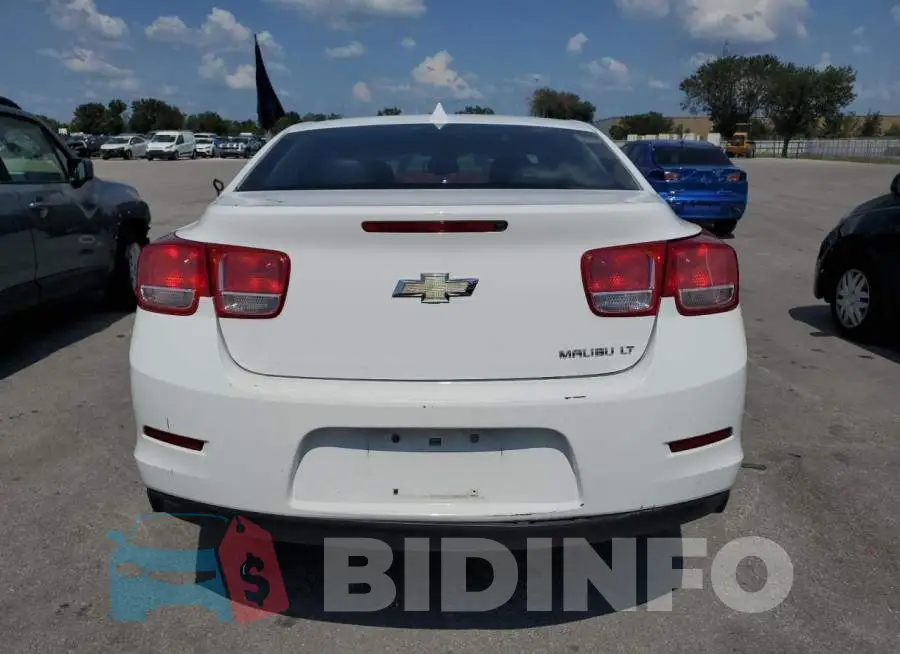 1G11E5SL8EU130448 Photo# 6