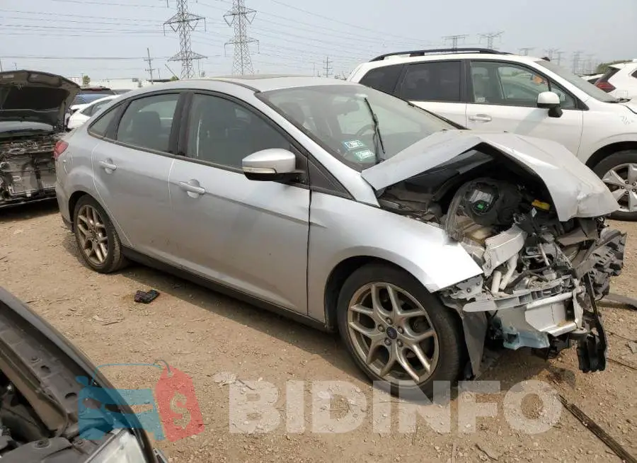 1FADP3F24FL216843 Photo# 4