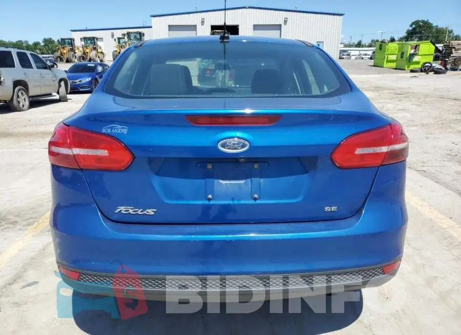 1FADP3F2XJL250312 Photo# 6