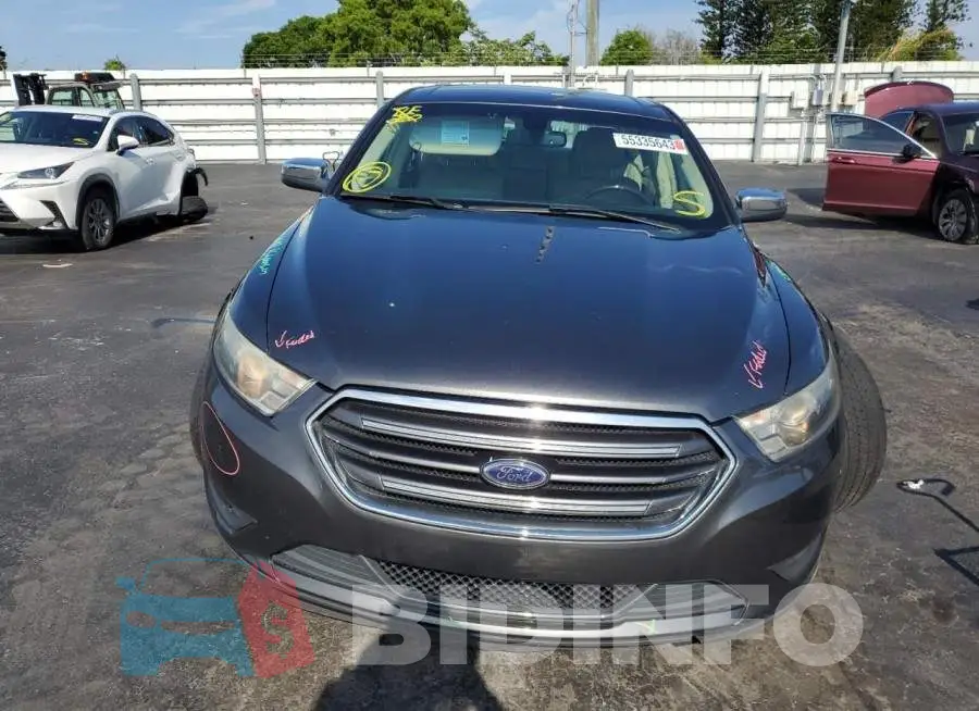 1FAHP2F84FG171637 Photo# 5