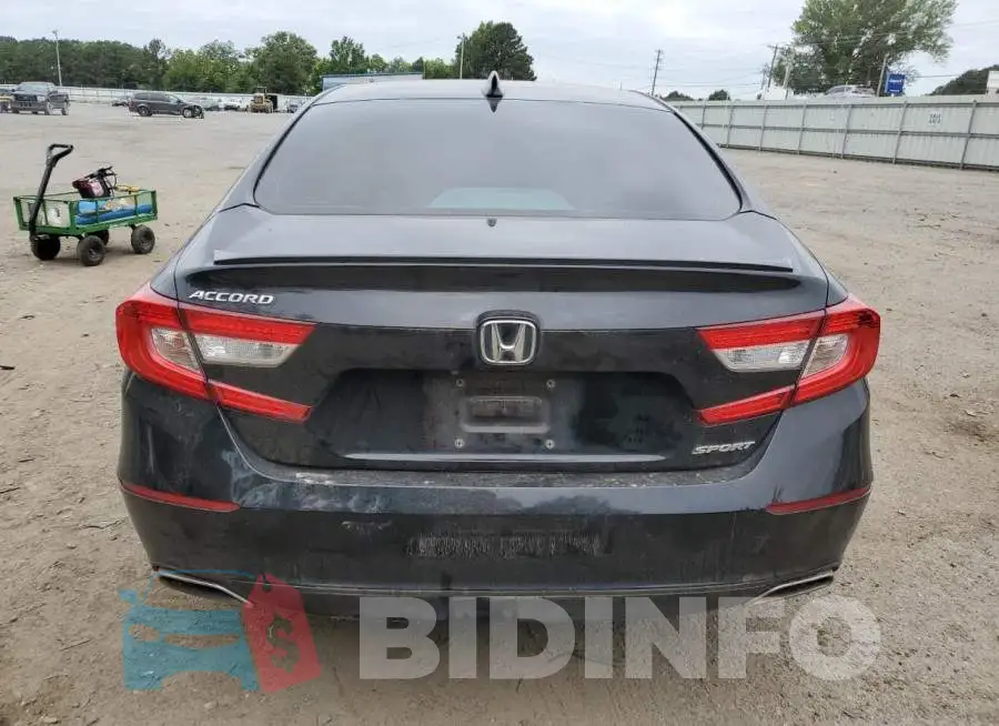 1HGCV1F34JA205016 Photo# 6