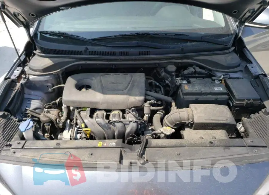 3KPC24A37KE063985 Photo# 11