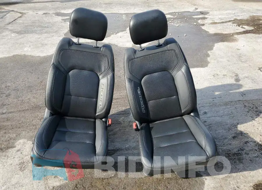 1C6SRFLT9LN169018 Photo# 12