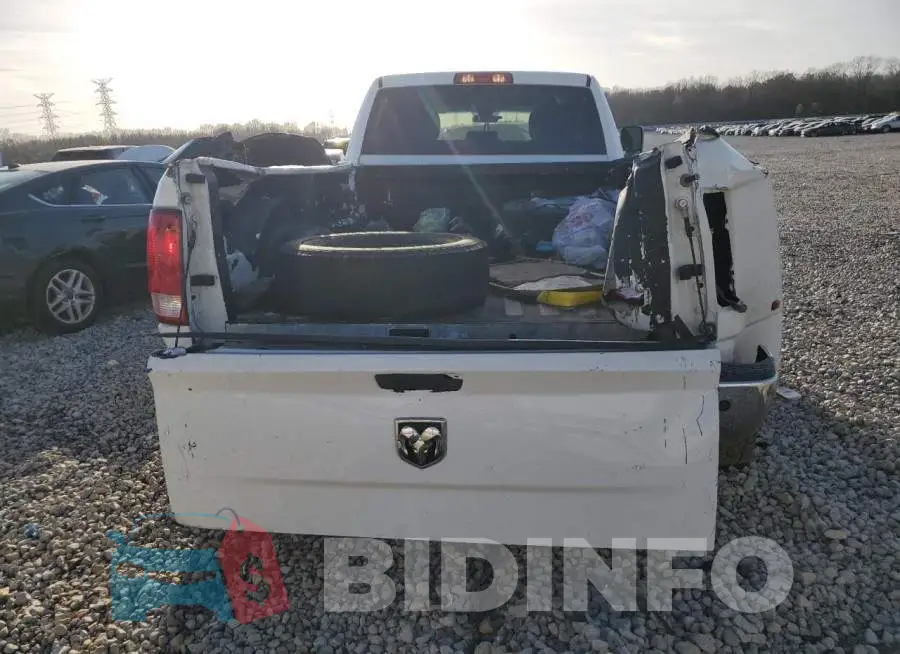 3C63RRGL3JG168677 Photo# 6
