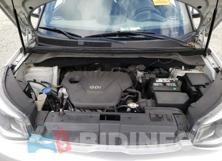 KNDJN2A27G7853143 Photo# 11