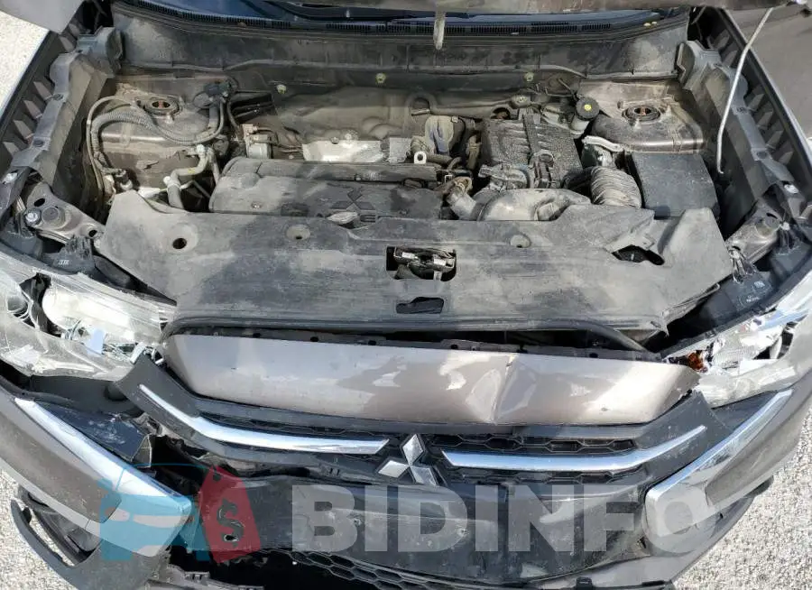 JA4AP3AU8JZ014884 Photo# 12