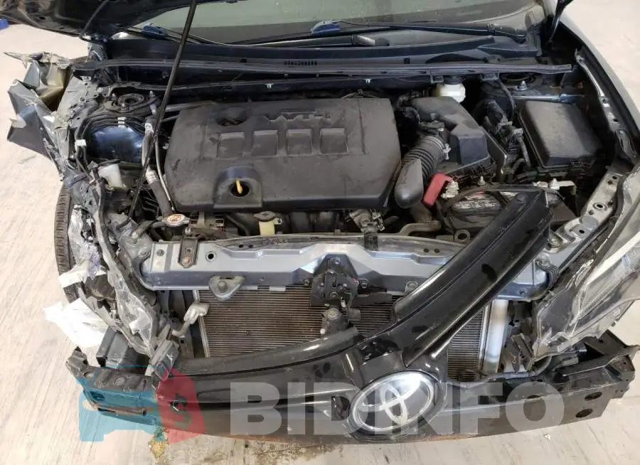 2T1BURHE5HC956786 Photo# 11