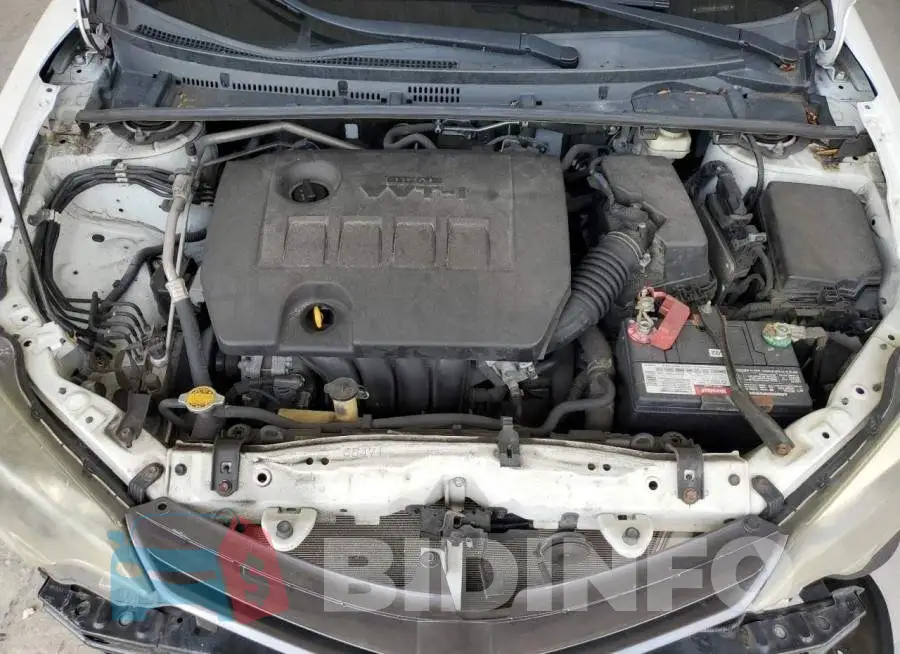 2T1BURHE9FC434823 Photo# 11