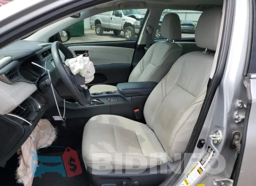 4T1BD1EB3FU040714 Photo# 7