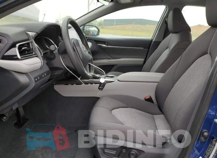 4T1C11AK6PU139712 Photo# 7