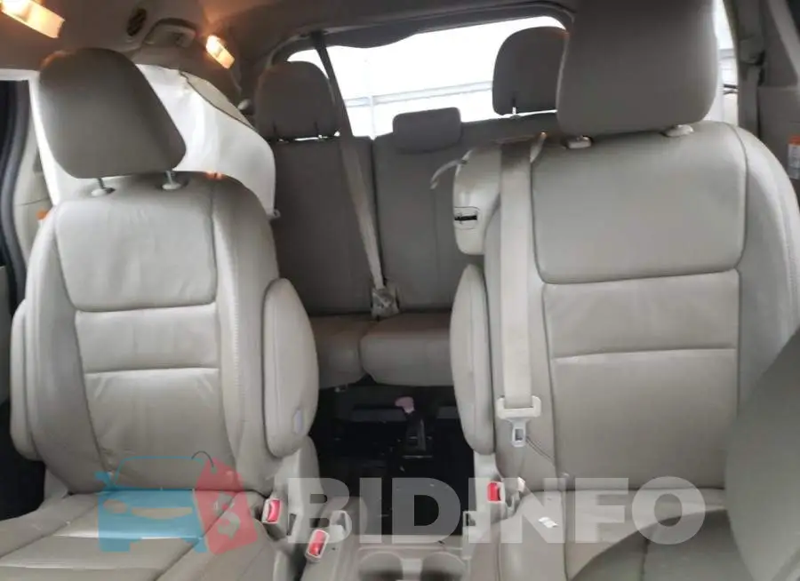 5TDYK3DC4GS700288 Photo# 10