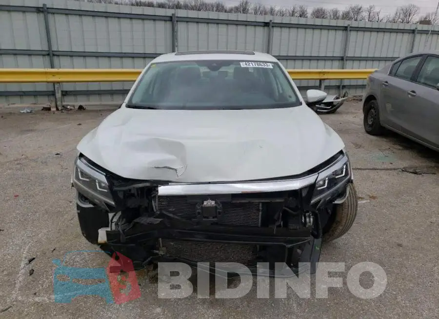 1VWSA7A33MC018730 Photo# 5