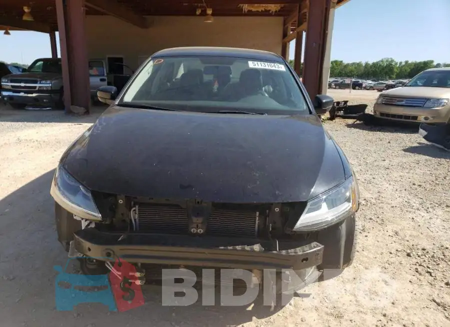3VW2B7AJ3HM229409 Photo# 5