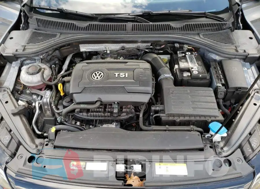 3VW5T7BUXLM105052 Photo# 11