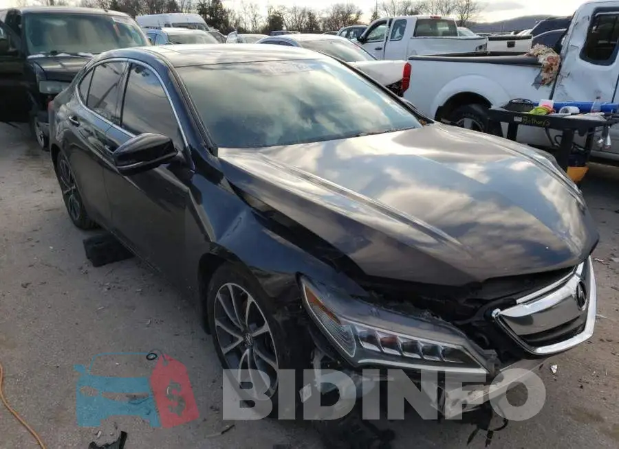 19UUB2F57GA002702 Photo# 1