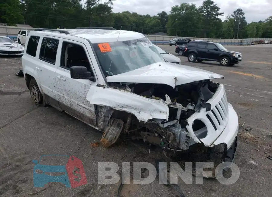 1C4NJPBA8GD600298 Photo# 4