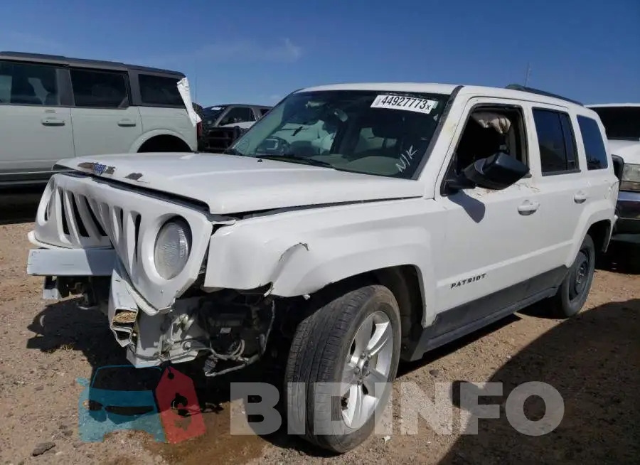 1C4NJPFB1HD182980 Photo# 2