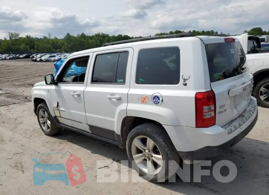 1C4NJRFBXED773137 Photo# 2