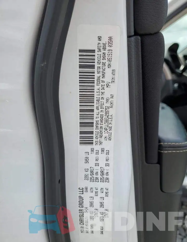 1C4PJLCB6EW299752 Photo# 13