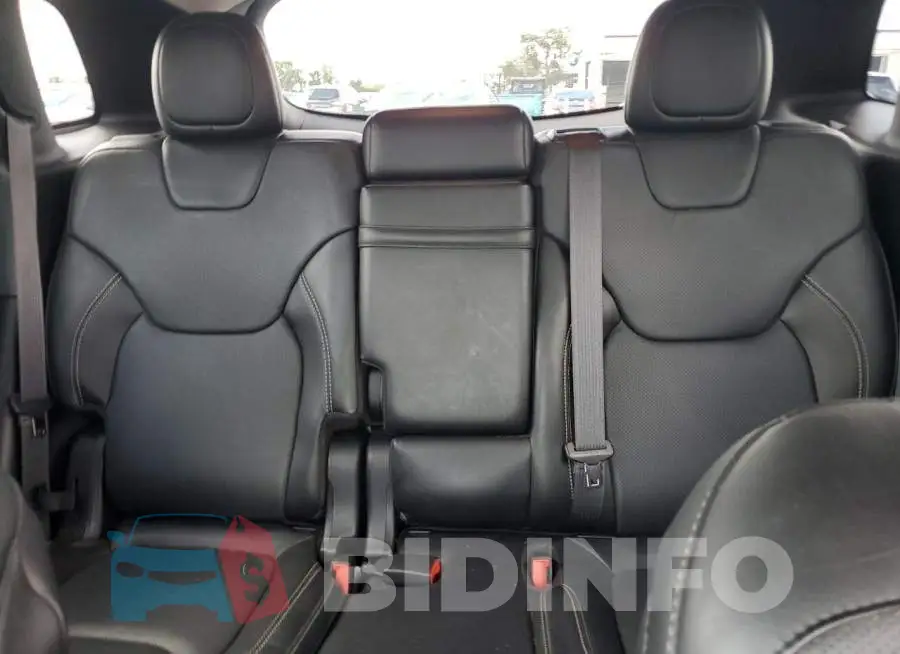 1C4PJLDS8FW607701 Photo# 10