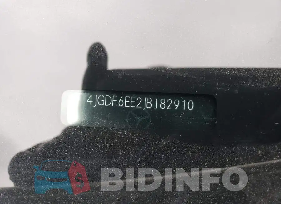 4JGDF6EE2JB182910 Photo# 13