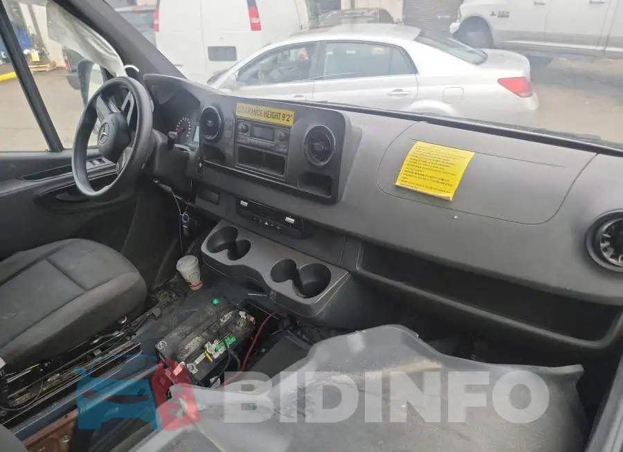 WD4PF0CD6KP045309 Photo# 5