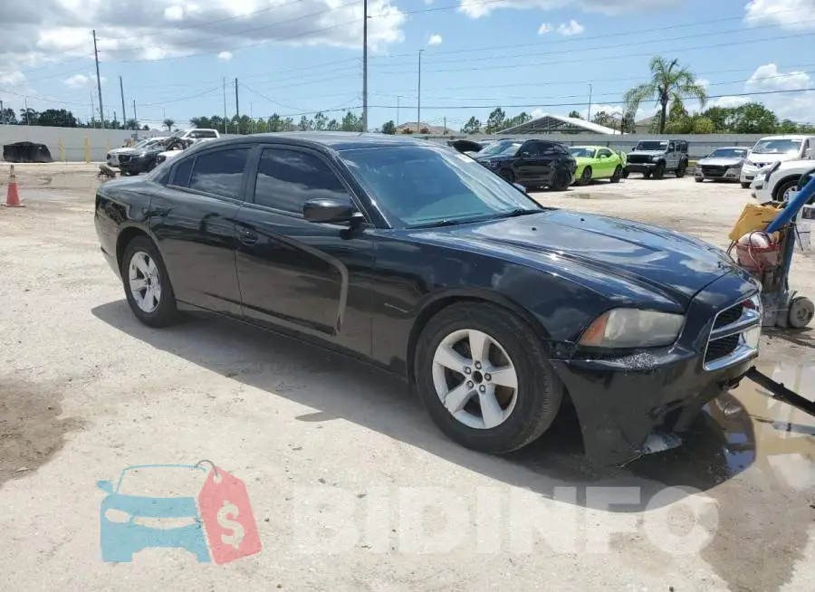 2C3CDXBG6EH350213 Photo# 4