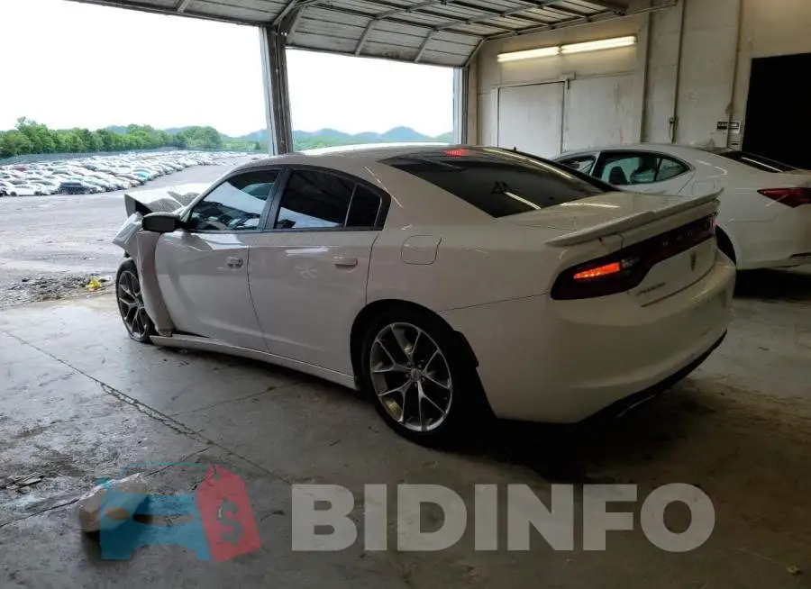 2C3CDXBG9FH893217 Photo# 2