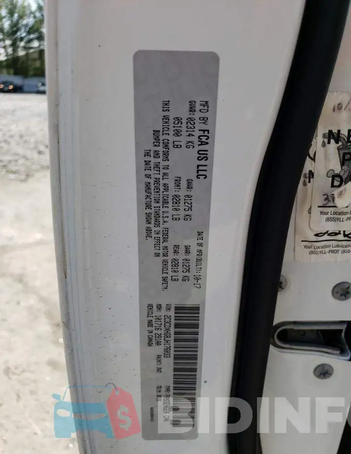 2C3CDXHG8JH176033 Photo# 12