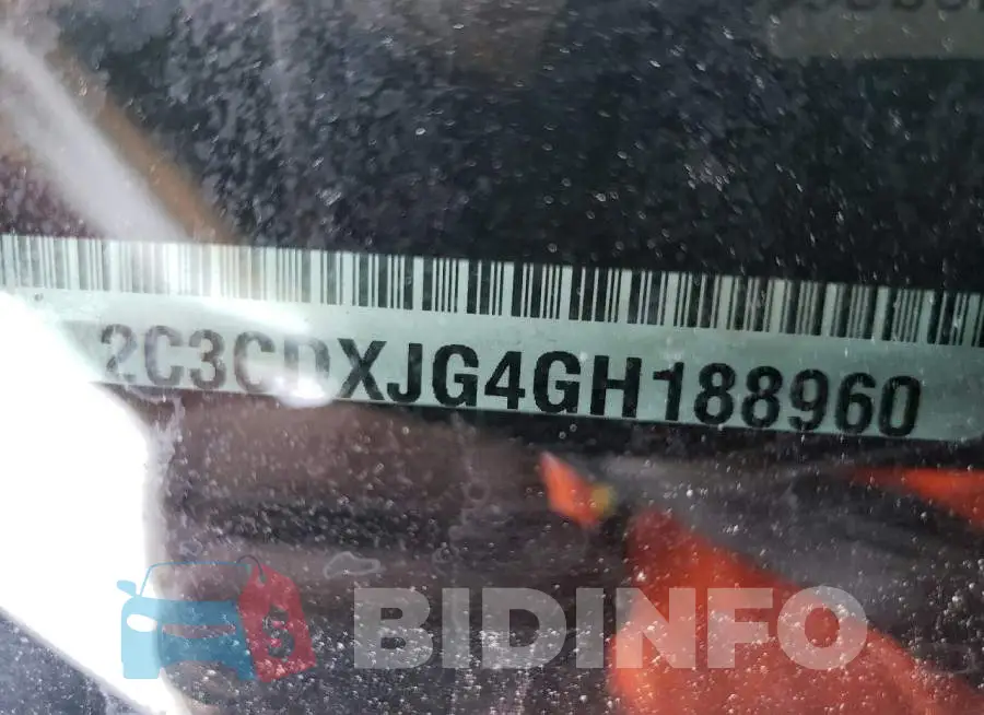 2C3CDXJG4GH188960 Photo# 12