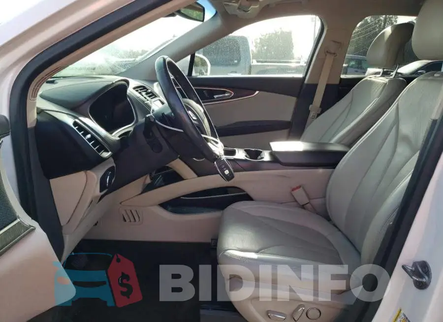 2LMPJ8LP5JBL21728 Photo# 7