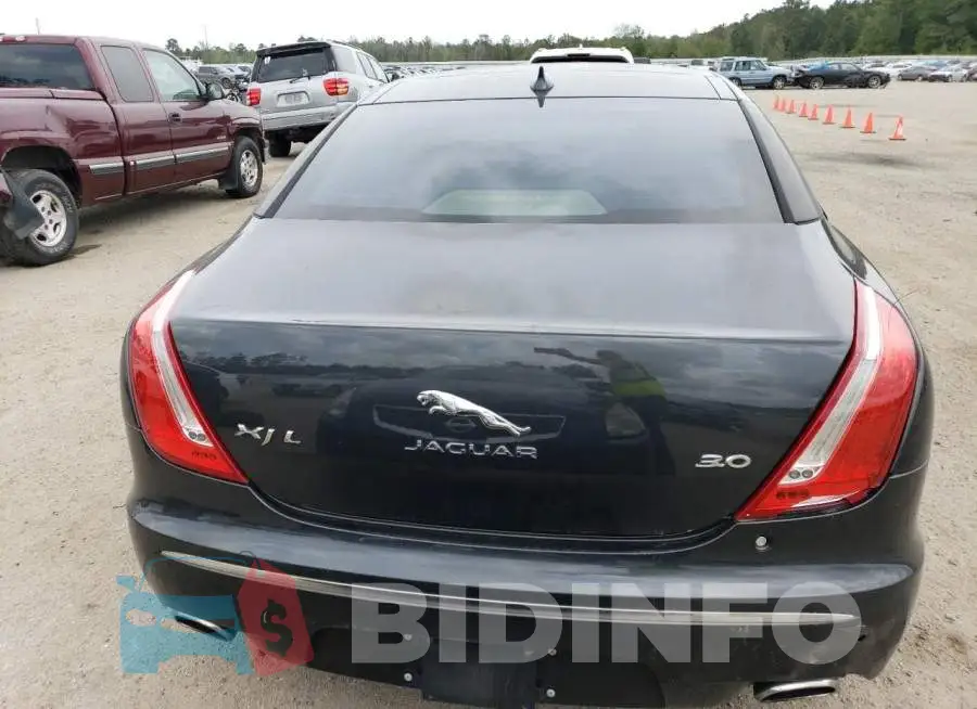 SAJWA2GZ8F8V87065 Photo# 6